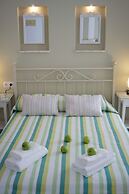 Cyclades Hotel