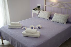 Cyclades Hotel