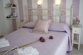 Cyclades Hotel