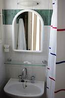 Cyclades Hotel