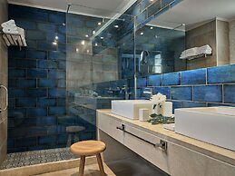 The Royal Blue