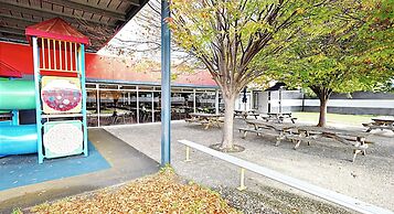 Foreshore Hotel