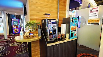 Foreshore Hotel