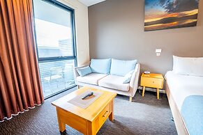 Foreshore Hotel