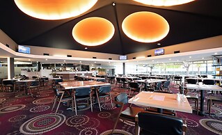Foreshore Hotel
