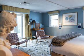Islington Hotel