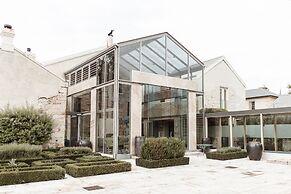 Islington Hotel