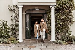 Islington Hotel