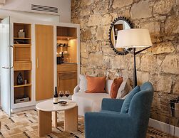 Islington Hotel