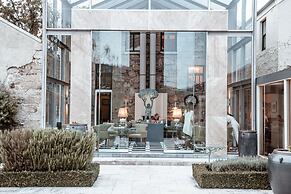 Islington Hotel