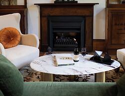 Islington Hotel