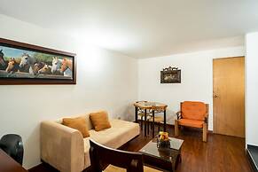 100 Wonderful House