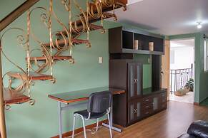 100 Wonderful House