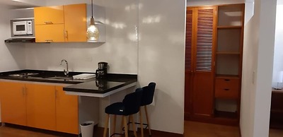 100 Wonderful House