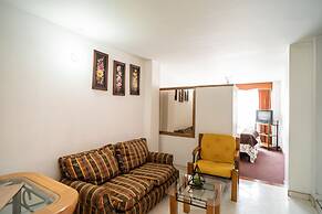 100 Wonderful House