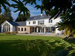 Cherryhill Lodge
