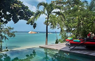 Kupu Kupu Phangan Beach Villas & Spa
