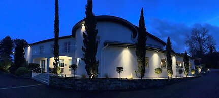 Les Criquets Hôtel & Spa
