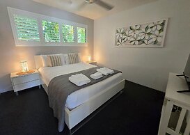 Noosa River Retreat