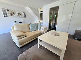 Noosa River Retreat