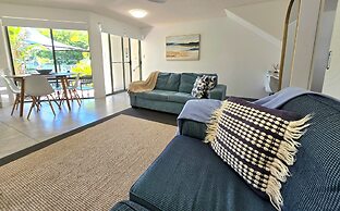 Noosa River Retreat