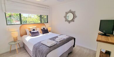 Noosa River Retreat