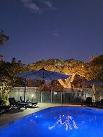 Noosa River Retreat