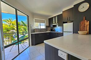 Noosa River Retreat
