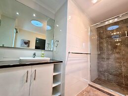 Noosa River Retreat