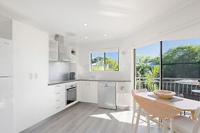 Noosa River Retreat