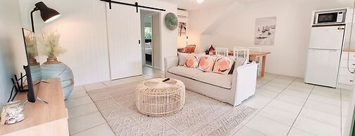 Noosa River Retreat