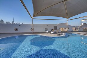 Al Khoory Executive Hotel