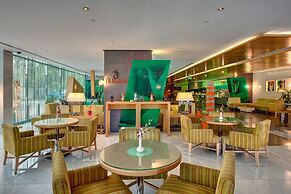 Al Khoory Executive Hotel