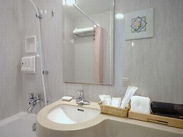 The Crest Hotel Kashiwa