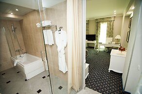 Kazzhol Hotel Astana