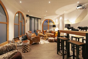Arcade Apartments