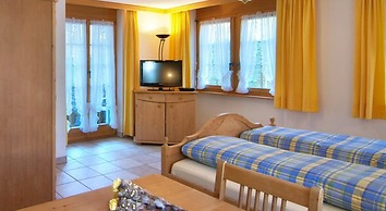 Arcade Apartments