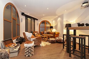Arcade Apartments