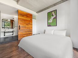El Puerto Hotel
