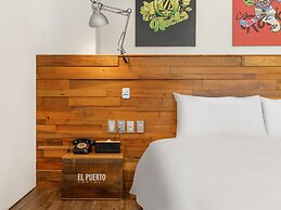 El Puerto Hotel