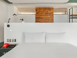El Puerto Hotel