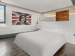El Puerto Hotel
