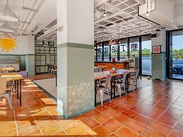 El Puerto Hotel
