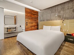 El Puerto Hotel