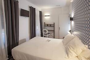 Hostal Savoy