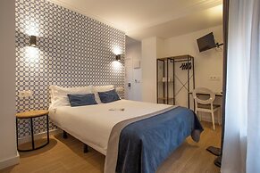 Hostal Savoy