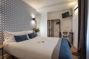 Hostal Savoy