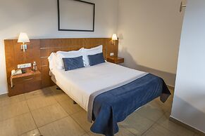 Hostal Savoy
