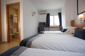 Hostal Savoy