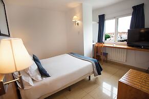 Hostal Savoy